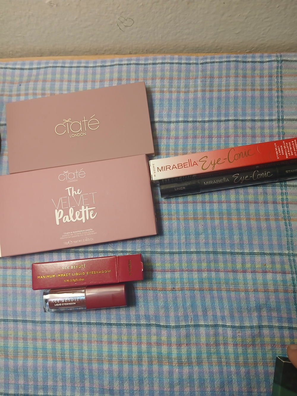Ciate London The Velvet Palette, Ace Beautē Nebula Eyeshadow & Mirabella Dual